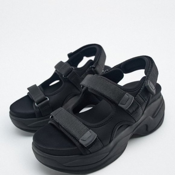 ZARA BLACK SANDALS - Picture 1 of 7